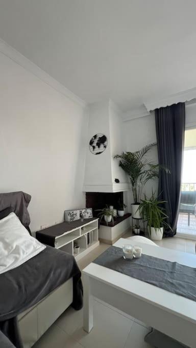 Apartamento Marina Del Sol 121 فوينخيرولا المظهر الخارجي الصورة