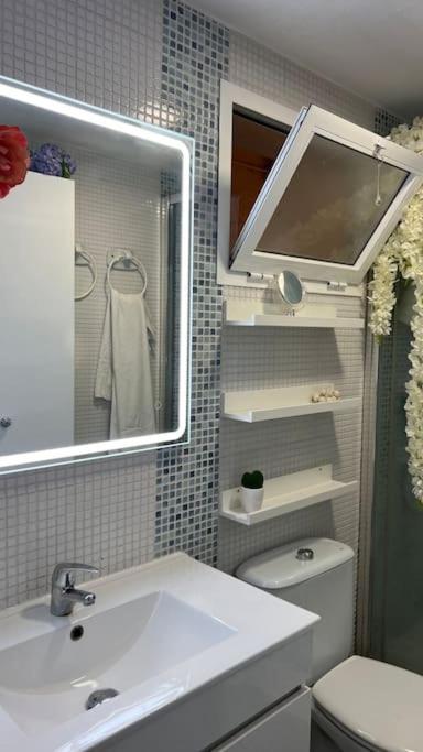 Apartamento Marina Del Sol 121 فوينخيرولا المظهر الخارجي الصورة