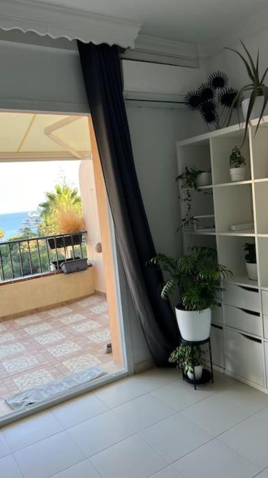 Apartamento Marina Del Sol 121 فوينخيرولا المظهر الخارجي الصورة